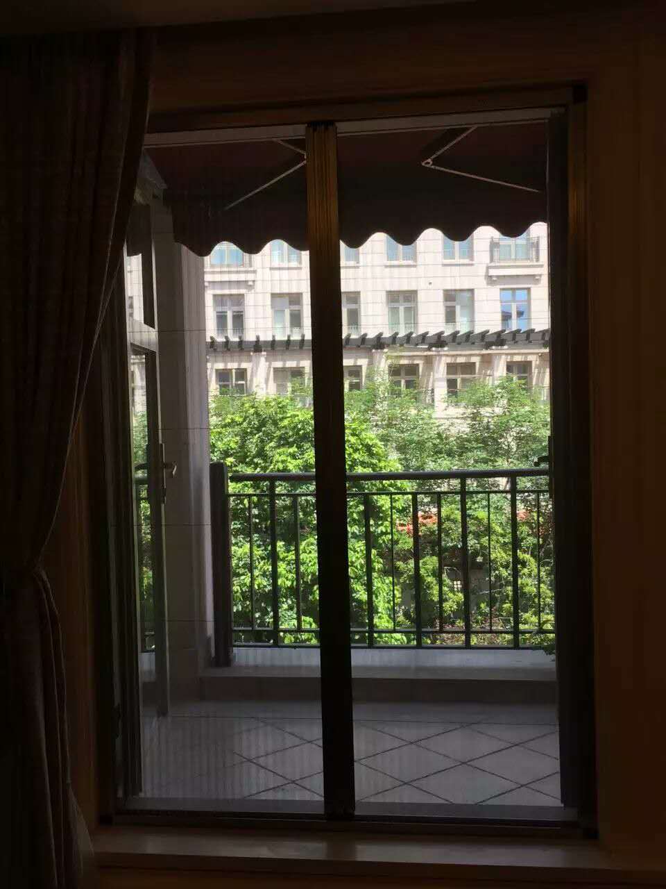 萬(wàn)科湖心島2